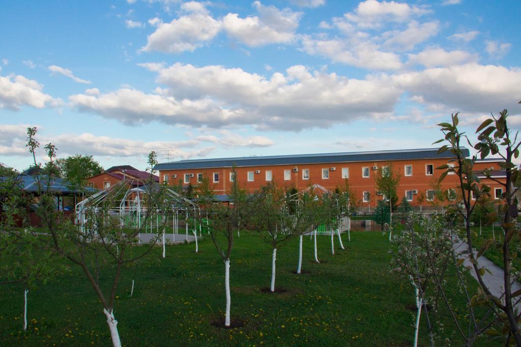 Uyut Vnukovo Hotel Moskow Bagian luar foto